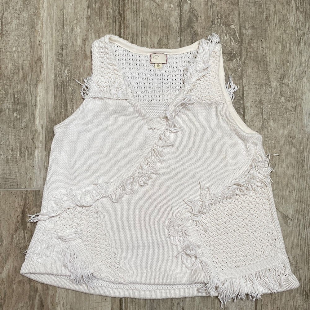 Anthropologie sleeveless sweater